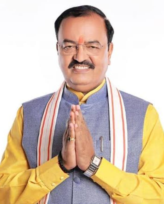 उप मुख्यमंत्री श्री केशव प्रसाद मौर्य ने वसुंधरा गाजियाबाद में &#39;श्रीति वाटिका&#39; का किया लोकार्पण  श्रीति वाटिका&#39; पार्क परिजनों के लिए &#39;श्रीति&#39; बिटिया की स्मृतियों को सहेजने का कार्य करेगा  - श्री केशव प्रसाद मौर्य 